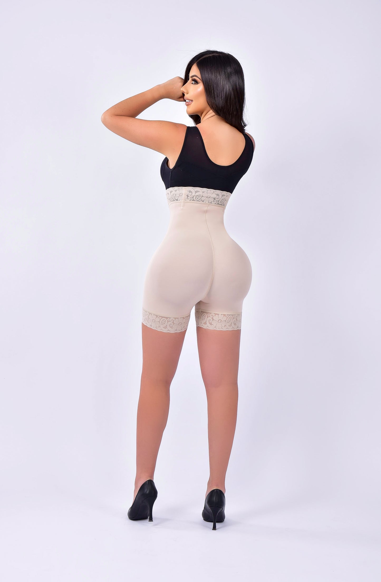 SHORT TUBITO 2010