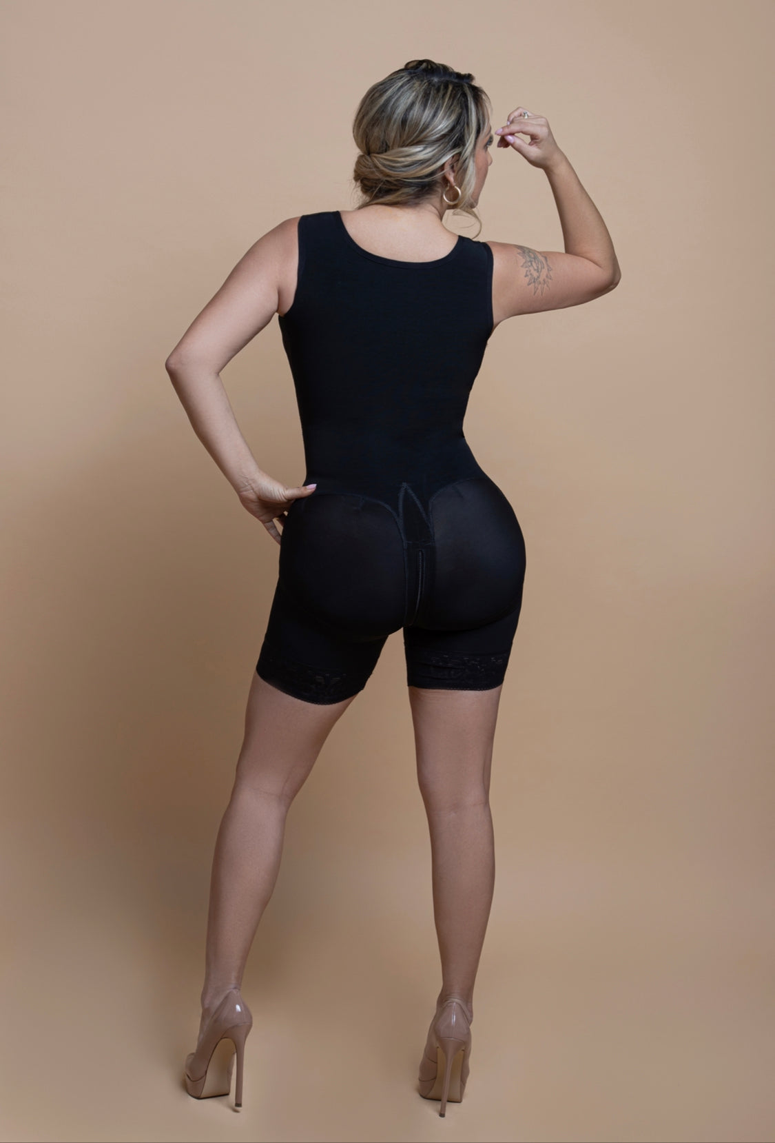 SHORT GIRDLE BRA 8114